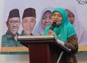 Wanita PUI Tolak Penyediaan Alat Kontrasepsi Bagi Anak Usia Sekolah