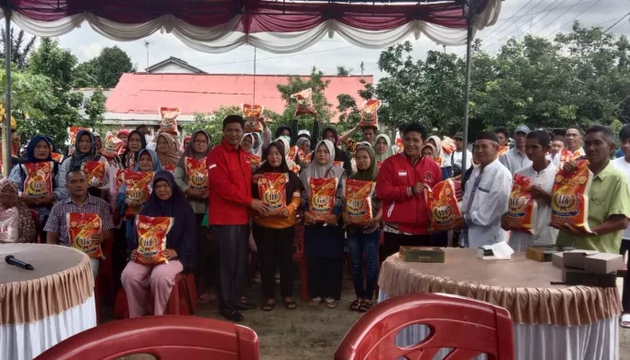 Reses di Kelurahan Kenanga, Eri Gustian Serap Aspirasi Masyarakat Terkait Pembangunan Jalan dan Fokus Permasalahan Kesehatan dan Pendidikan