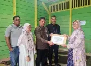 ASN Peduli Babel Salurkan Santunan kepada Keluarga PPPK PUPR yang Meninggal Dunia