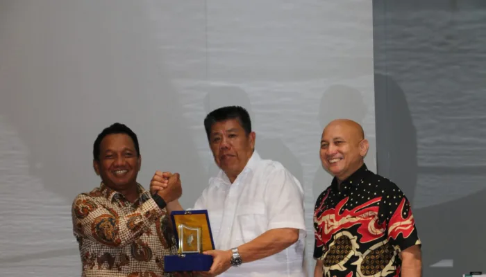 Gerak Cepat Gubernur Hidayat Arsani Akselerasi Sinkronisasi 36 Blok Tambang Rakyat