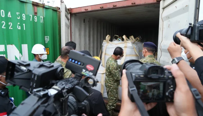 Satgas PKH dan TNI AL Bongkar Temuan Mengejutkan di Batam