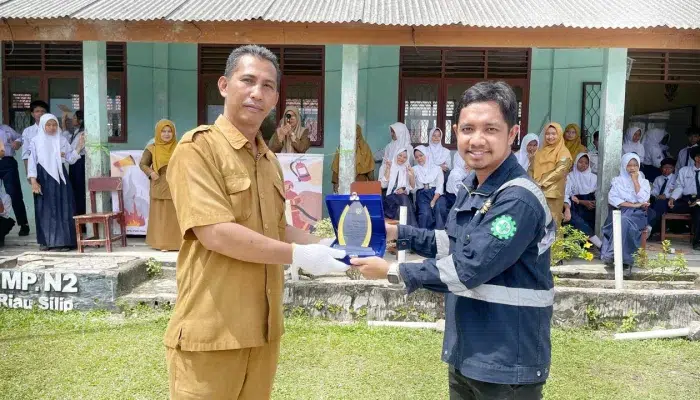Arsari Tambang Goes to School: Dari APAR hingga Penanganan Luka Bakar, Semua Diajarkan