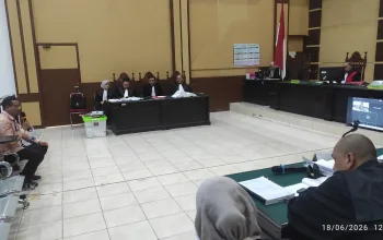 Pj Sekda Babel Fery Afriyanto Akhirnya Hadir di Sidang Herman Fu Cs