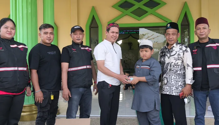 Rayakan Anniversary ke-8, Komunitas NXR Babel Pilih Kesederhanaan dan Berbagi dengan Anak Yatim